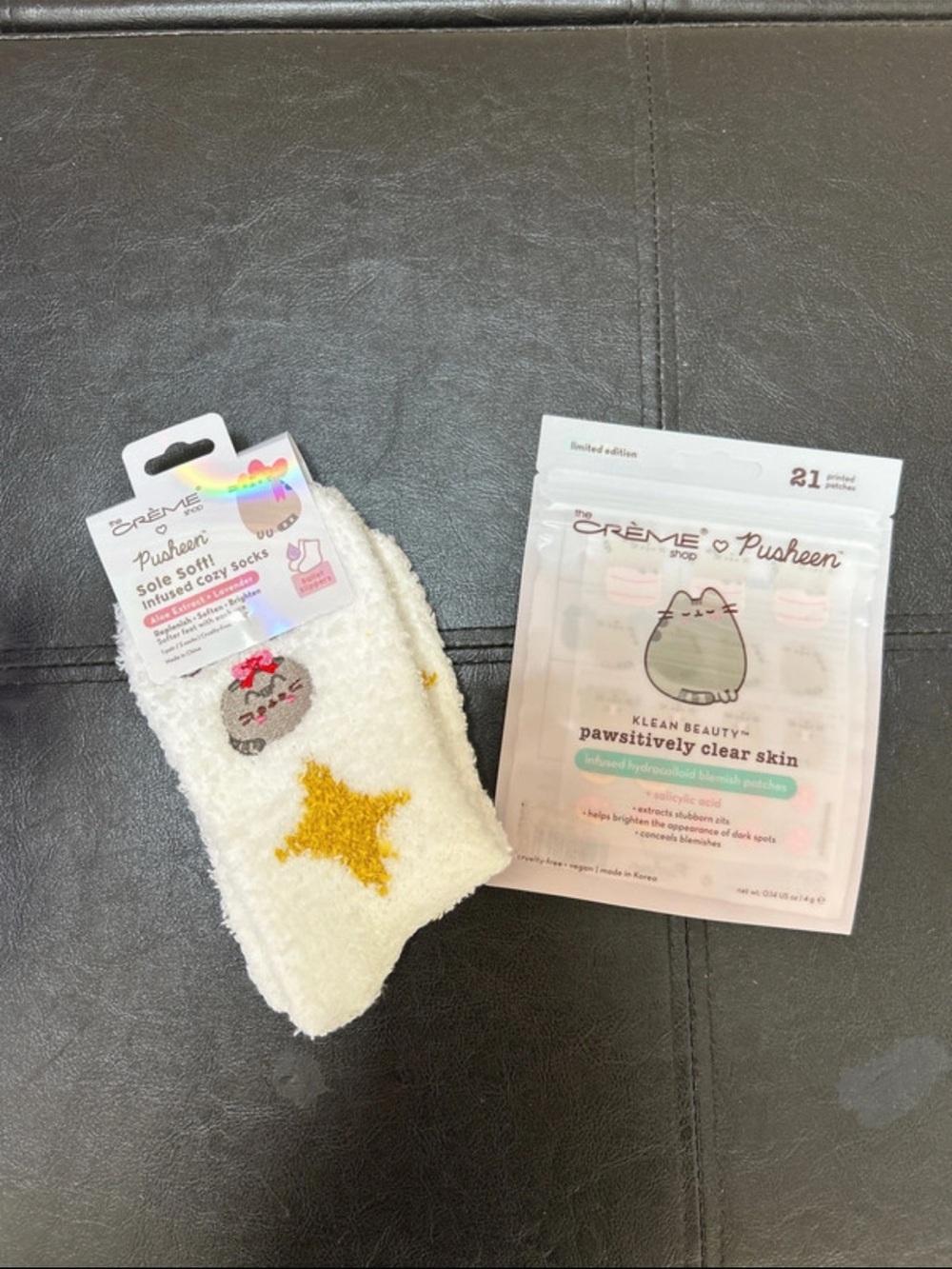 LIMITED EDITION The Crème Shop Pusheen bundle with Socks and clear skin patches